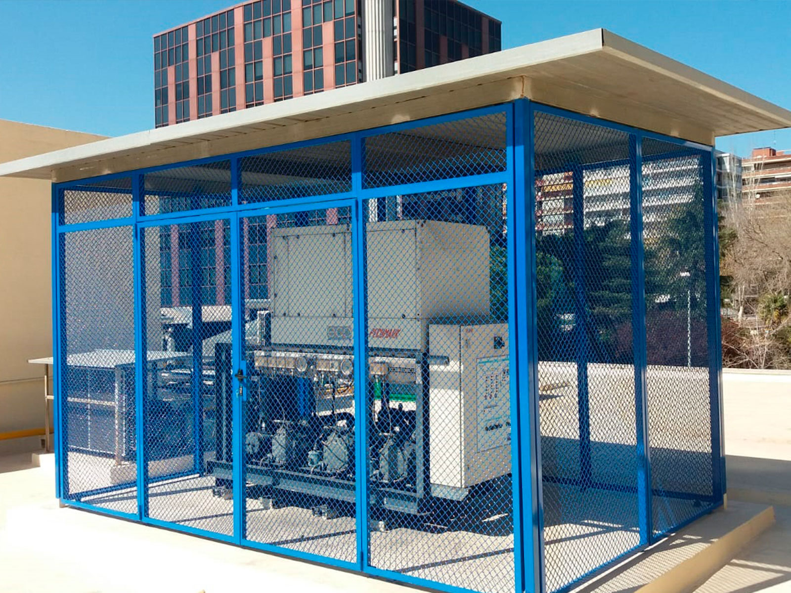 construccion montaje cerramientos hierro | Doble B